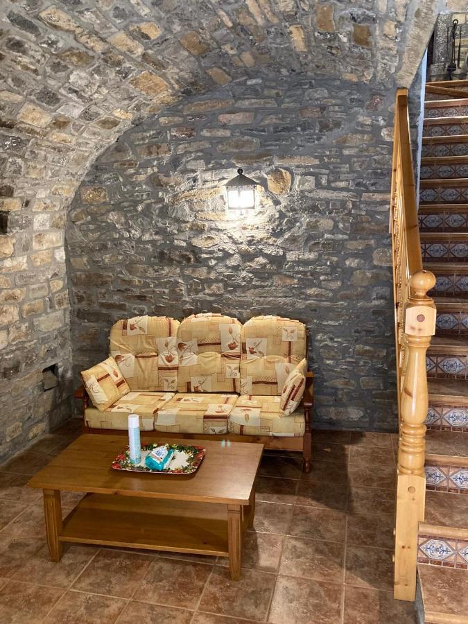 Casa Encuentra, En El Pirineo Al Lado De Ainsa Guest House El Pueyo de Araguas Ngoại thất bức ảnh